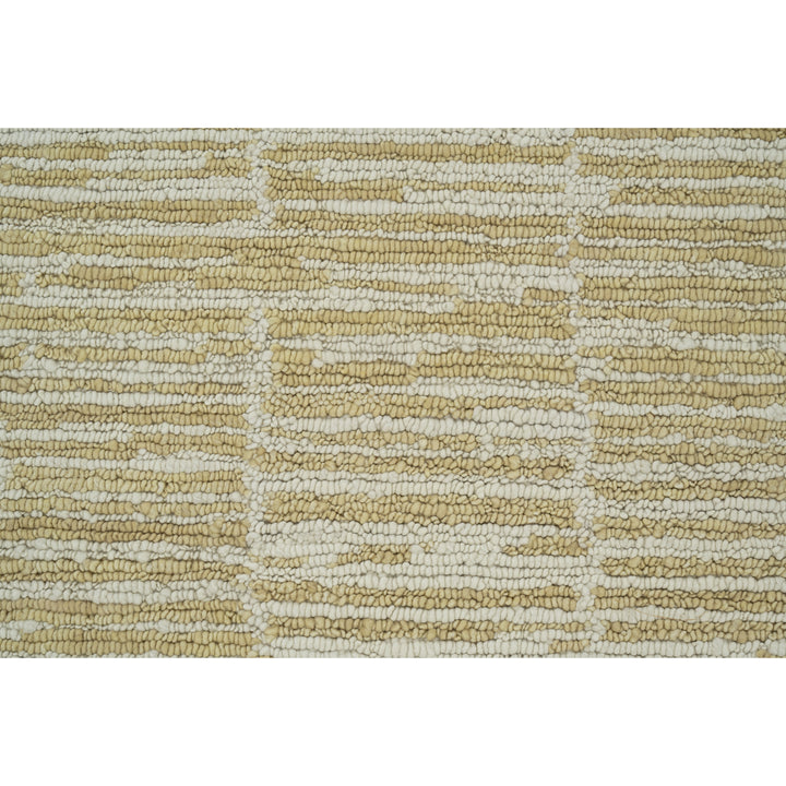 Gold Contemporary Wool Rug - 8' x 10'