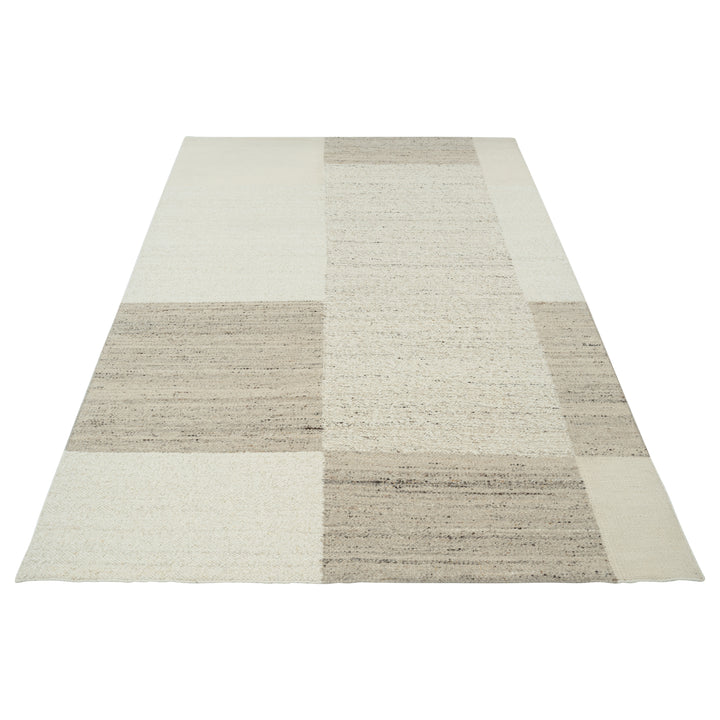 Natural Wool Kilim Rug - 9' x 12'