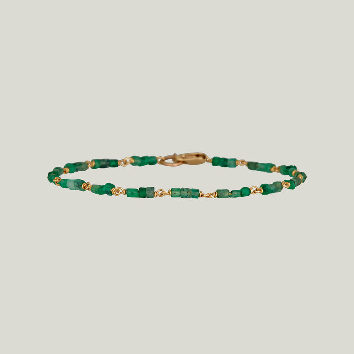 Beaded Linked Emerald Crystal Trios Bracelet