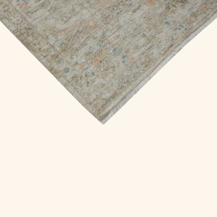 Gold Antique Revival Wool Silk Blend Rug