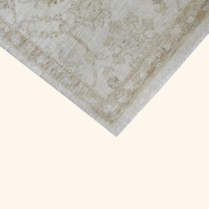 Ivory Antique Revival Wool Silk Blend Rug - 6' x 9'
