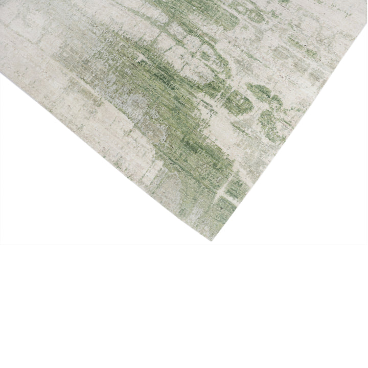 Green Contemporary Wool Rug - 6' x 9'