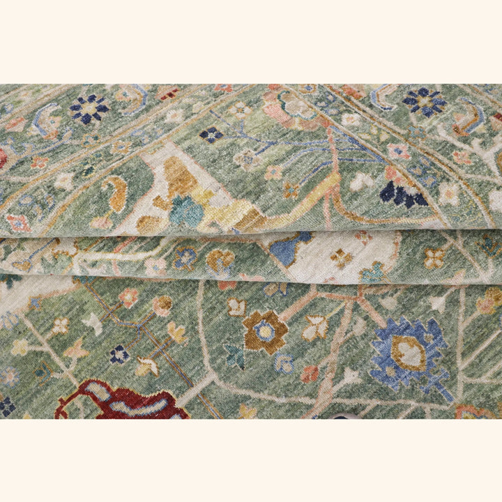 Green Antique Revival Wool Rug