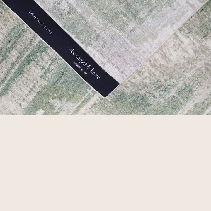 Green Contemporary Wool Rug - 6' x 6'