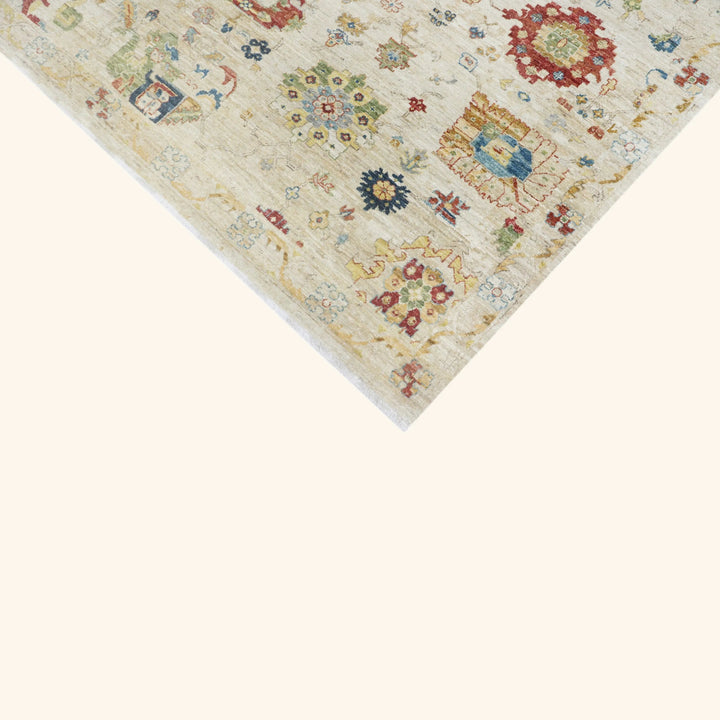 Beige Antique Revival Wool Rug - 8' x 10'