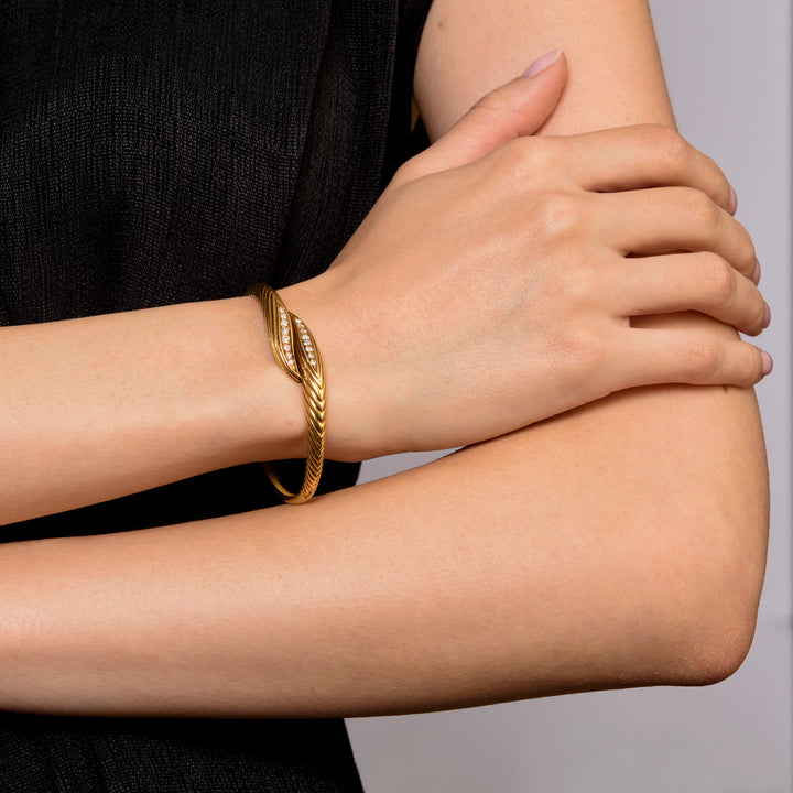 1970s French 18KYG Diamond Bangle