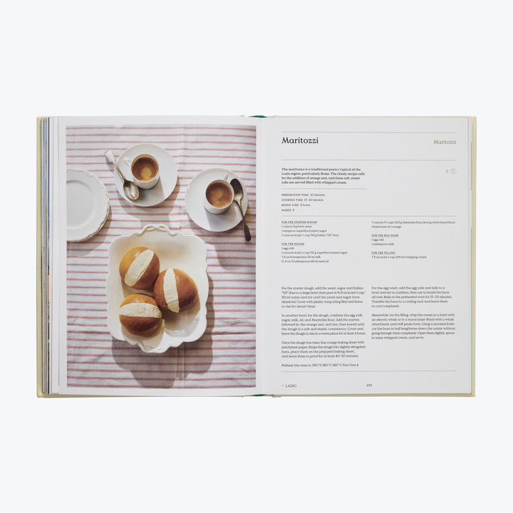 The Regional Italian Cookbook: Recipes from The Silver Spoon