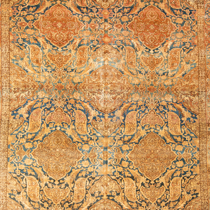 Antique Traditional Esphan Wool Rug - 9'10" x 16'8"