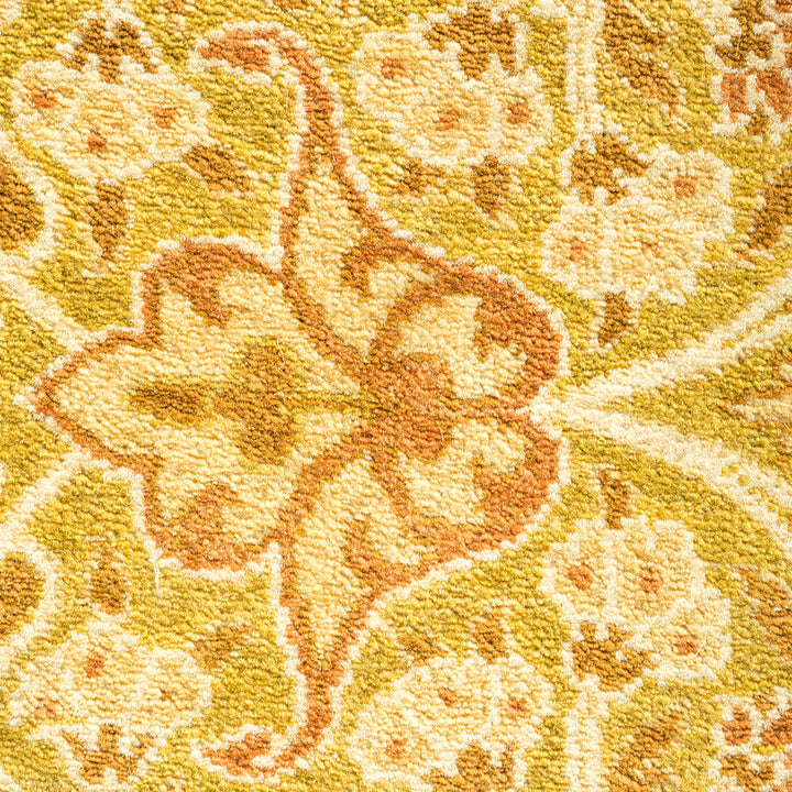 Green Traditional Mogul Wool Rug - 9'2" x 15'8"