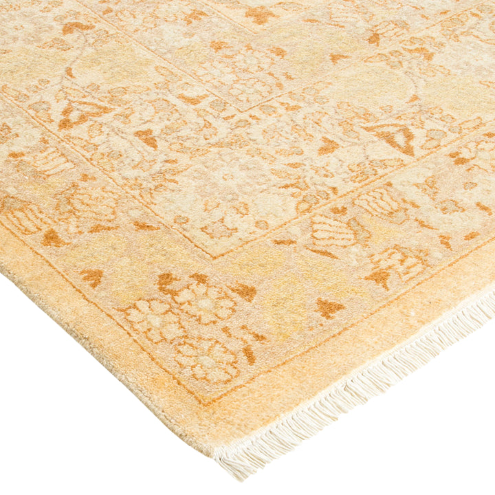 Ivory Traditional Mogul Wool Rug - 9'3" x 12'4"