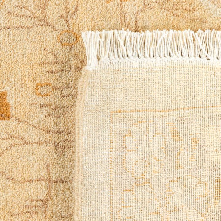 Ivory Traditional Mogul Wool Rug - 9'3" x 12'4"