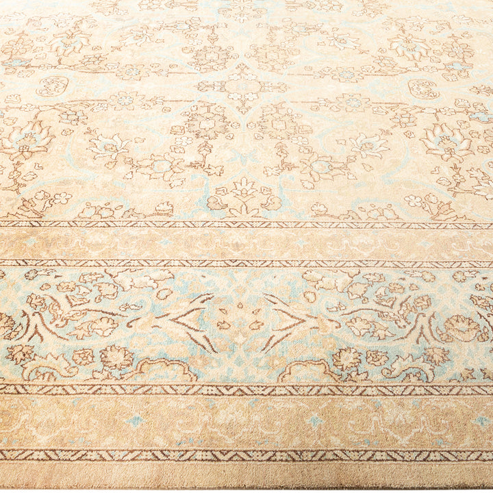 Ivory Traditional Mogul Wool Rug - 10'2" x 14'