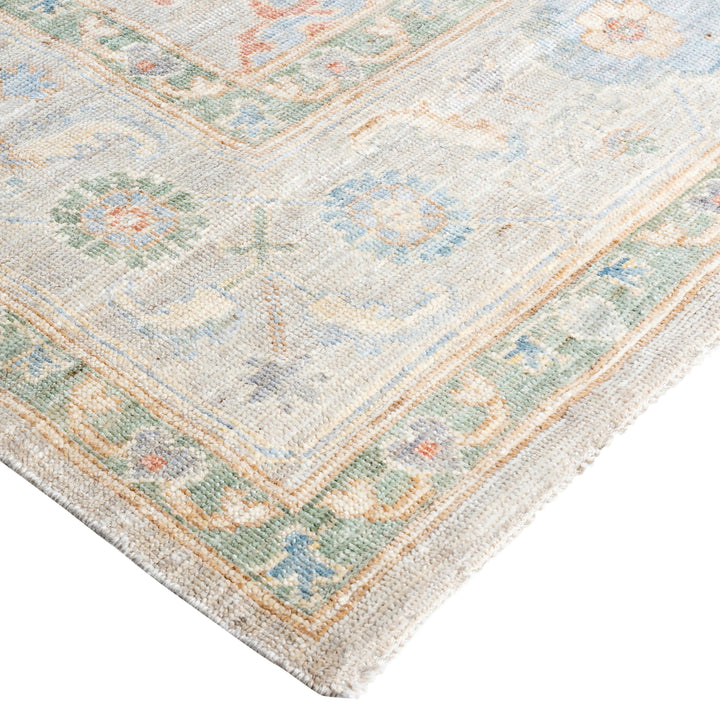 Light Grey Traditional Colorful Oushak Wool Rug - 8'1" x 9'11"