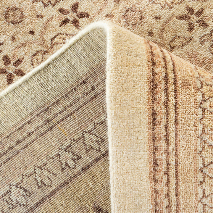 Ivory Traditional Mogul Wool Rug - 10'2" x 13'7"