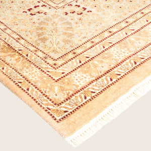 Beige Traditional Mogul Wool Rug - 9'2" x 16'4" - hover