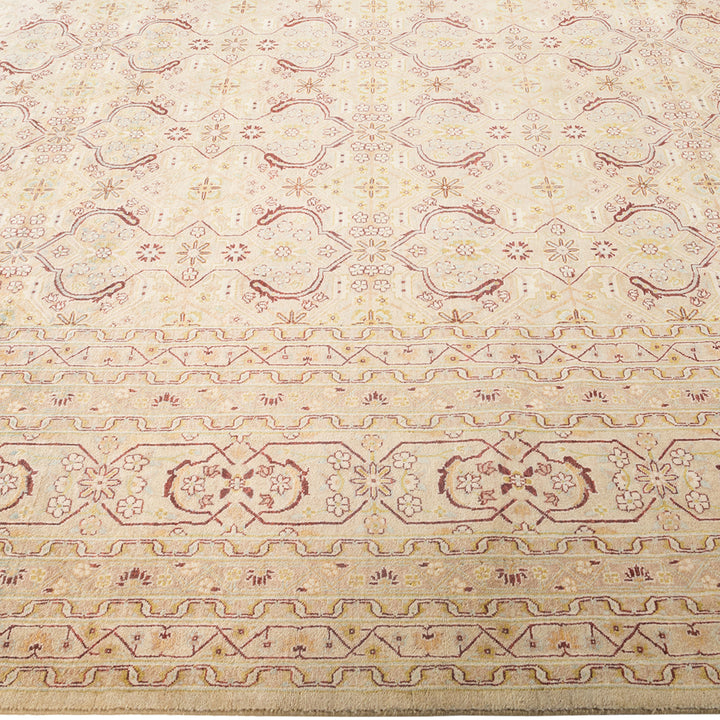 Ivory Traditional Mogul Wool Rug - 8'1" x 10'