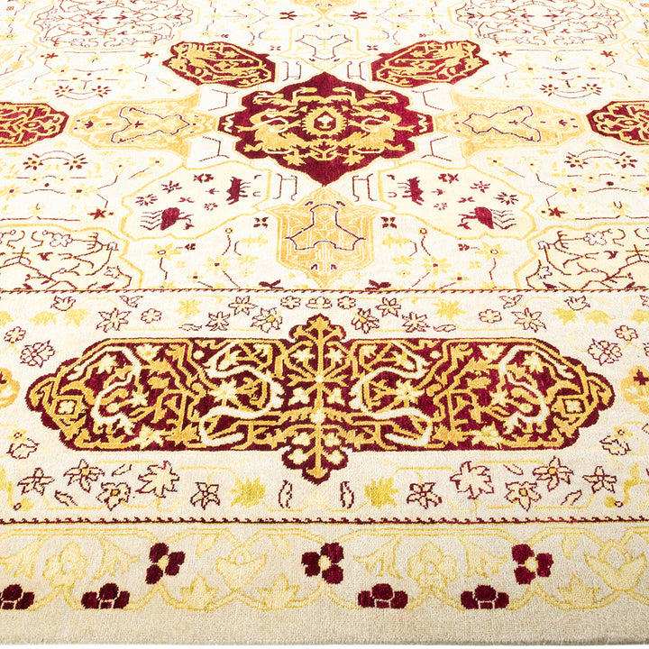 Ivory Traditional Mogul Wool Rug - 10'1" x 13'7"