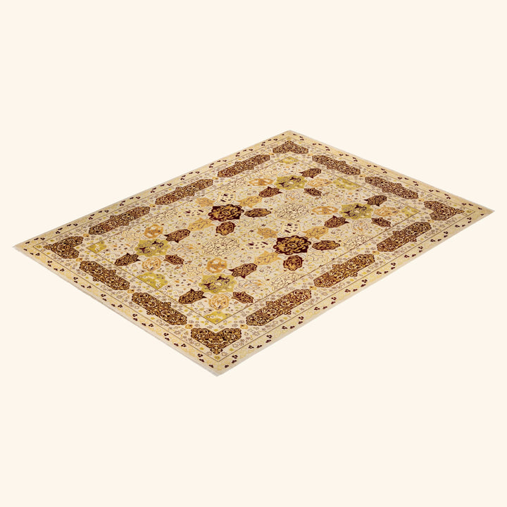 Ivory Traditional Mogul Wool Rug - 10'1" x 13'7"