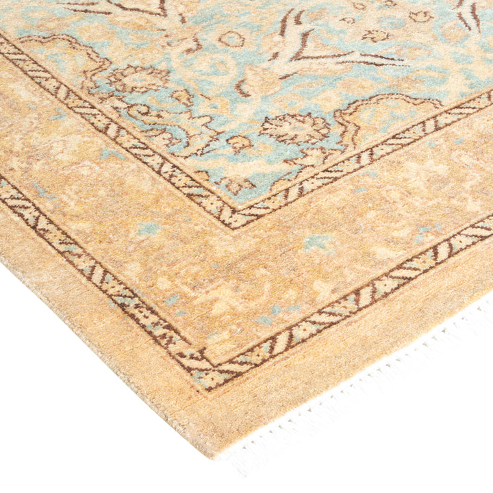 Ivory Traditional Mogul Wool Rug - 10'2" x 14'1"