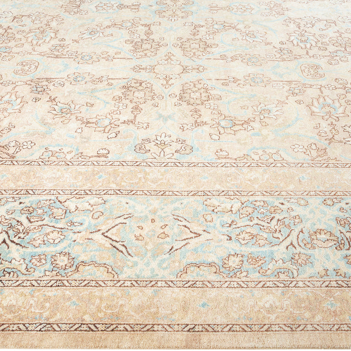 Ivory Traditional Mogul Wool Rug - 10'2" x 14'1"