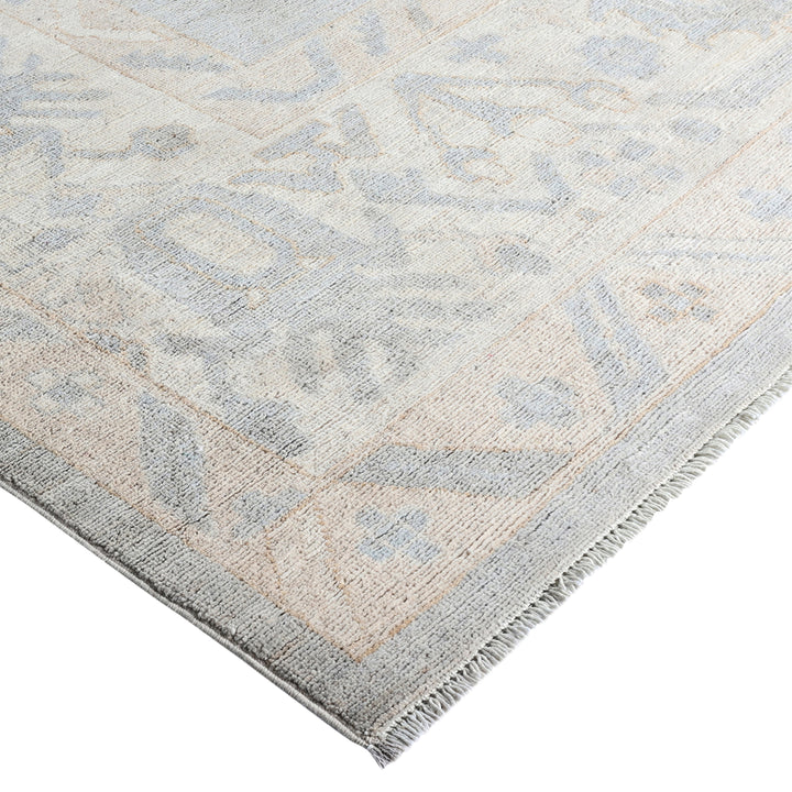 Light Grey Traditional Oushak Wool Rug - 8'9" x 11'10"