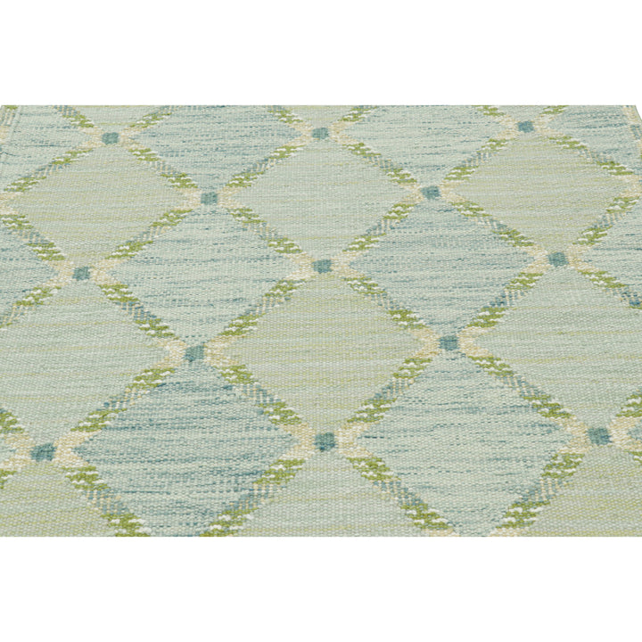 Green Flatweave Swedish Inspired Wool Rug - 4'1" x 6'