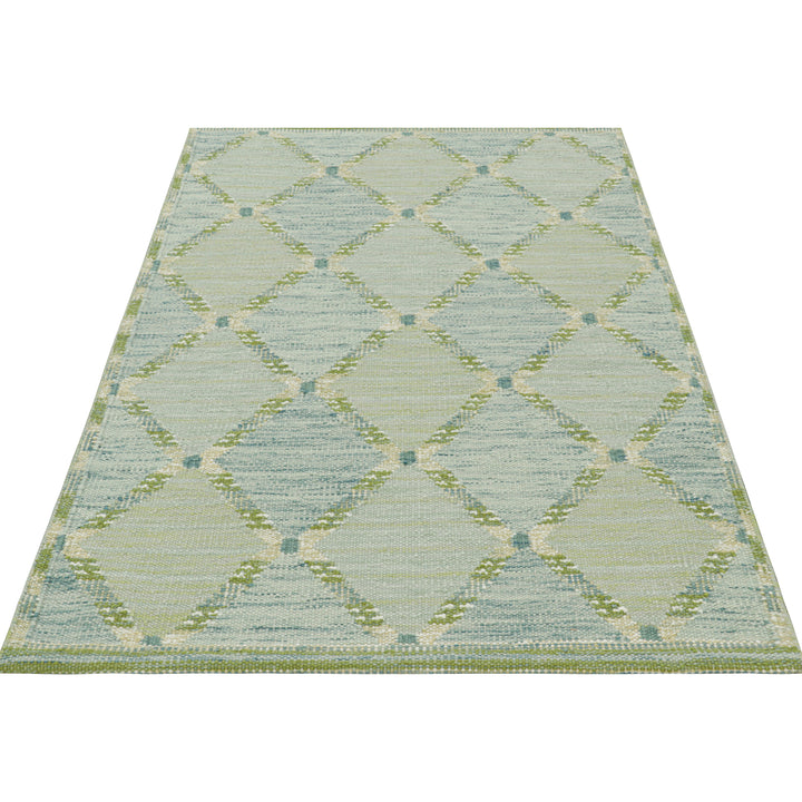 Green Flatweave Swedish Inspired Wool Rug - 4'1" x 6'