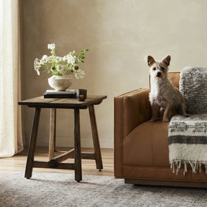 Elio End Table - hover