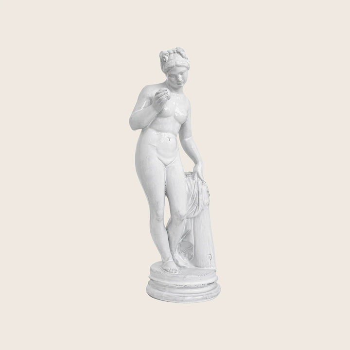 Baigneuse Statuette