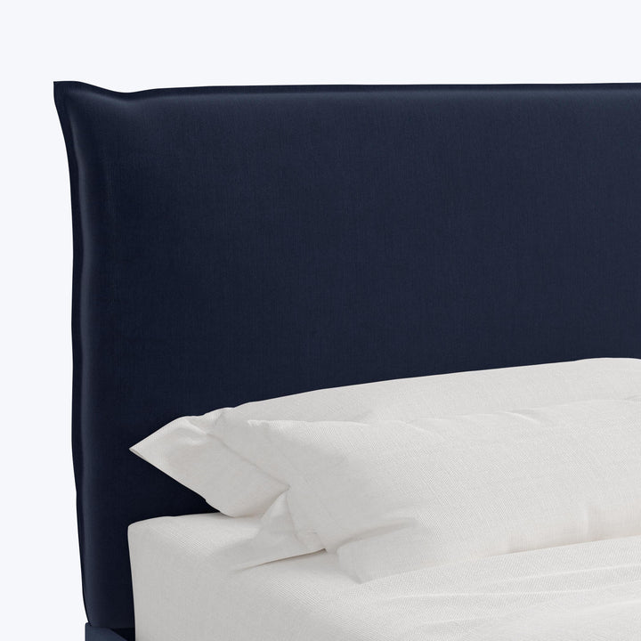 Willow Platform Bed Twin / Performance Velvet Ocean