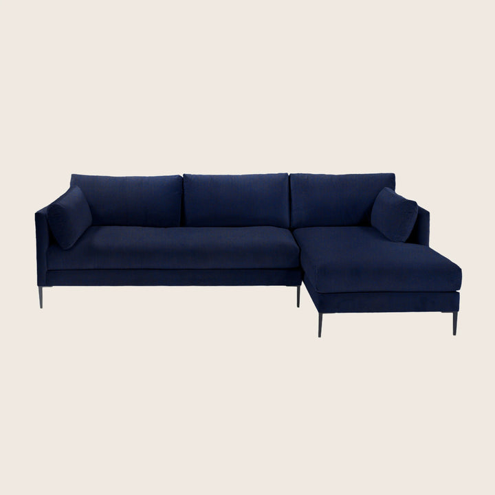 Mercer Sectional Right Facing / Como, Velvet / Indigo