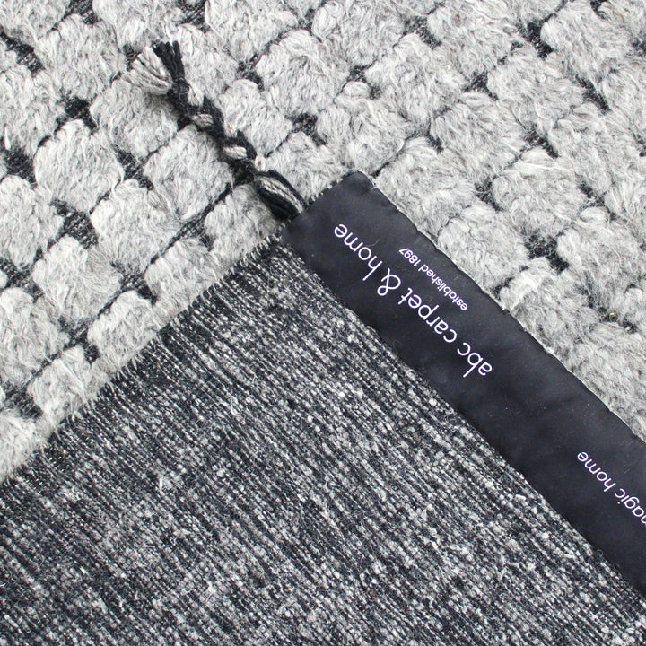 Grey Transitional Wool Rug - 8'1" x 9'9"