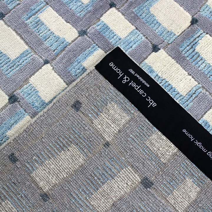 Blue Transitional Wool Rug - 8'1" x 10'