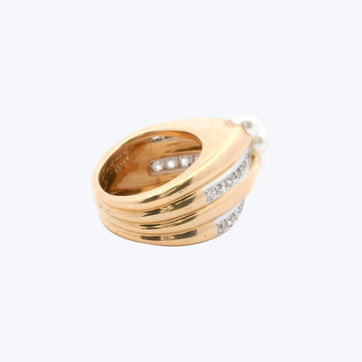 18KYG Diamond and Pearl Ring