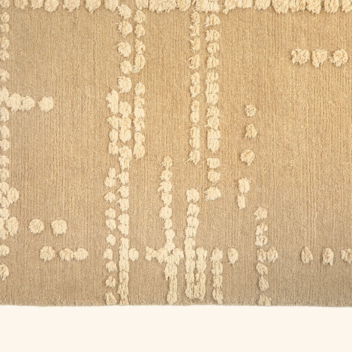 Wheat Textured Wool Silk Blend Rug - 8' x 10'