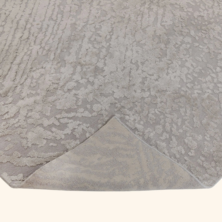 Grey Textured Silk Wool Blend Rug - 8' x 10'