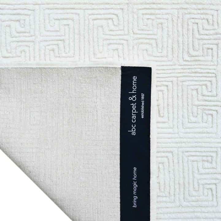 Ivory Traditional Australian Wool Rug - 8' x 10'