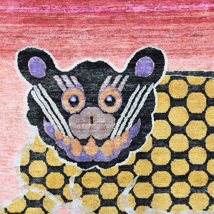 Pink Alchemy Traditional Silk Wool Blend Rug - 6'1" x 4'7"