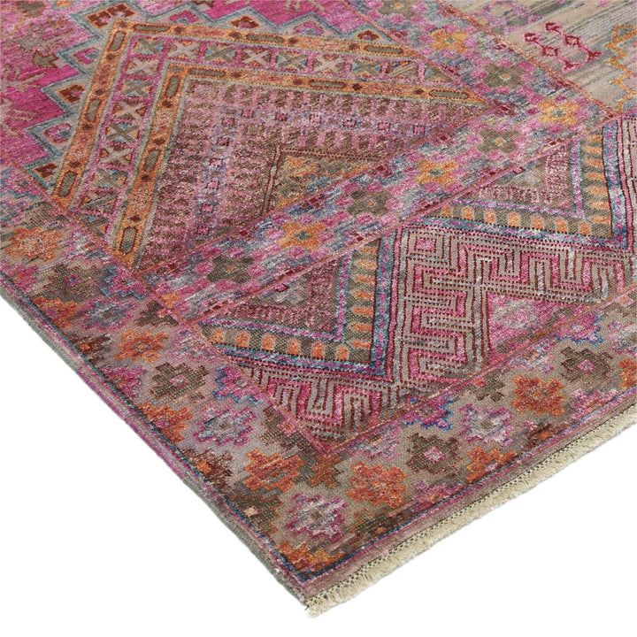 Pink Alchemy Traditional Wool Blend Rug - 7'10" x 10'2"