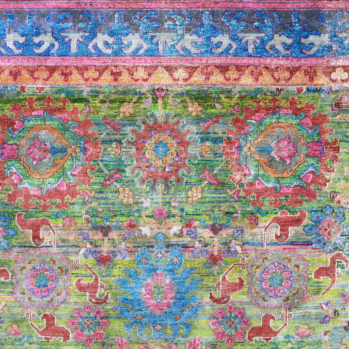Green Alchemy Traditional Silk Wool Blend Rug - 9'9" x 13'10"