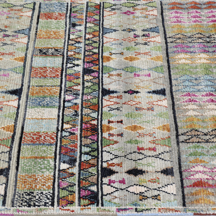 Multicolored Alchemy Traditional Wool Rug - 3'1" x 5'8"