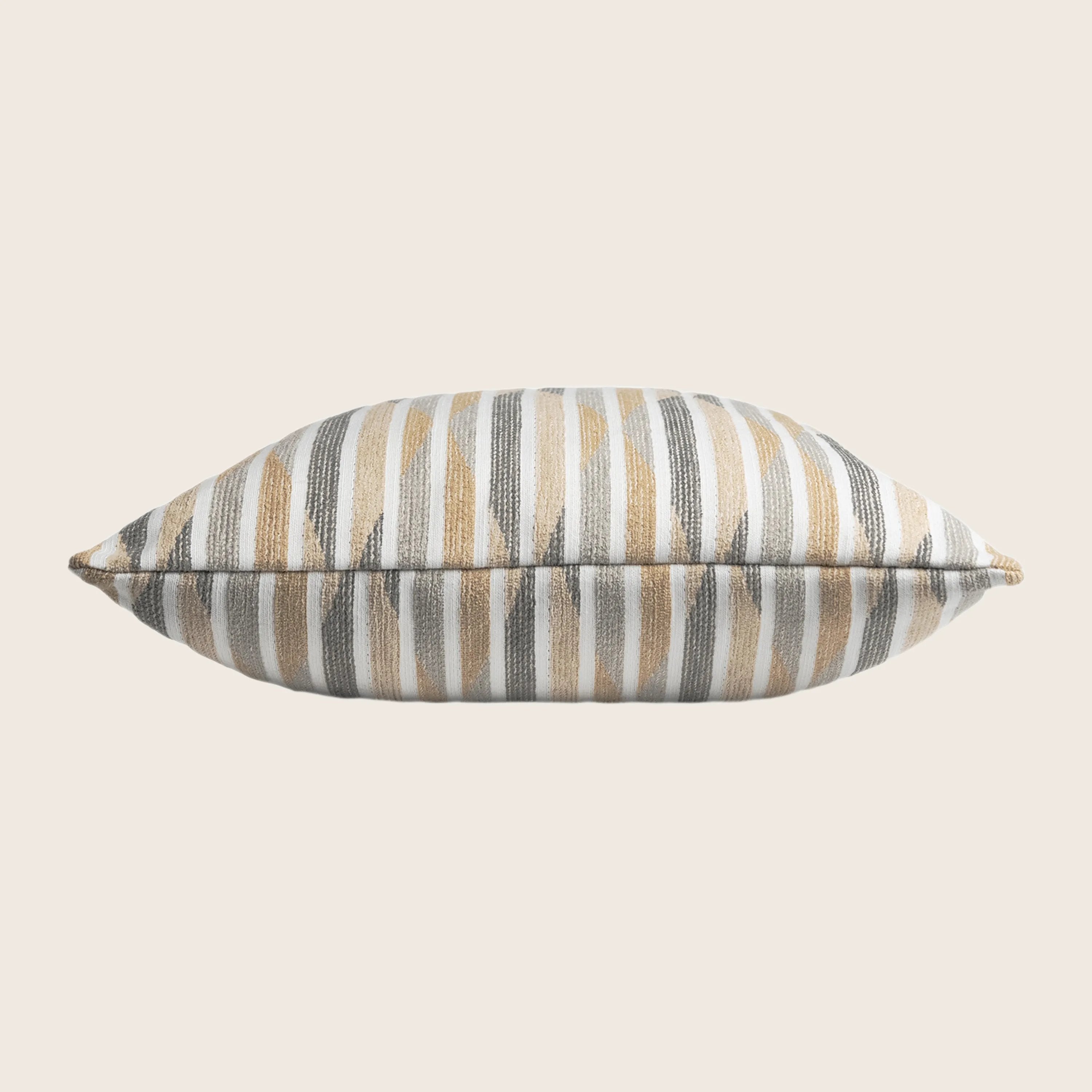 Kevin O'Brien Studio Stripe Ogee Pillow Shell - Thumbnail 4