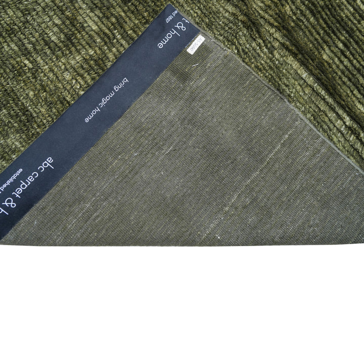 Solid Wool Silk Blend Rug - 10' x 14' Green