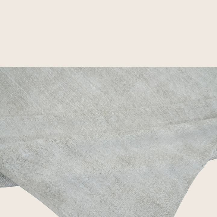 Solid Saree Silk Rug Light Beige / 15x24