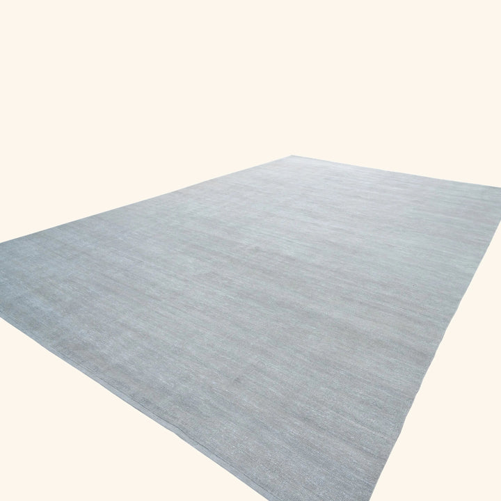 Solid Wool Saree Silk Blend Rug Grey / 12x18
