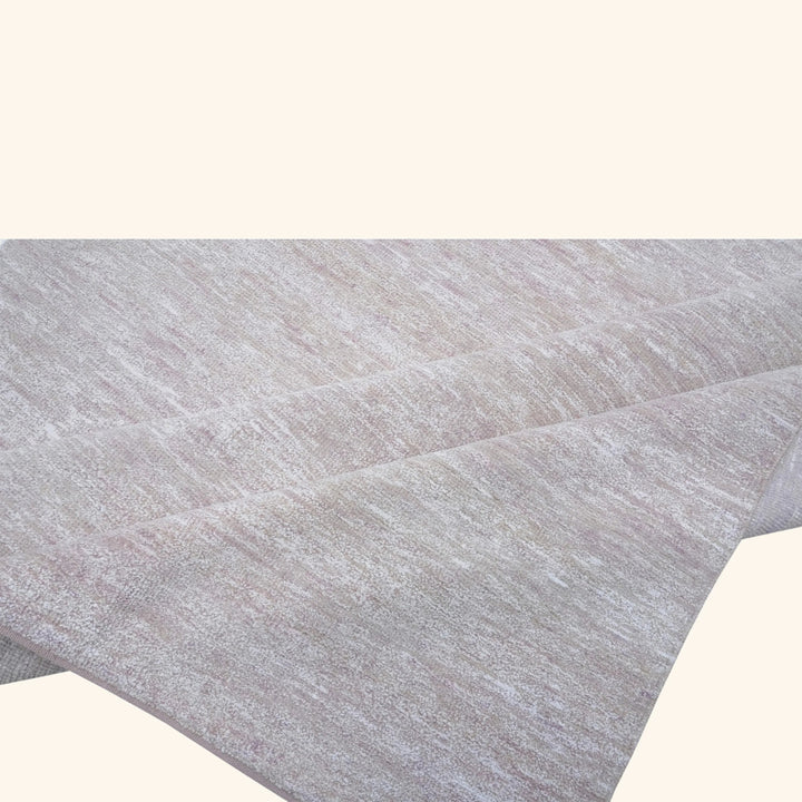 Solid Wool Saree Silk Blend Rug White & Pink / 6x9