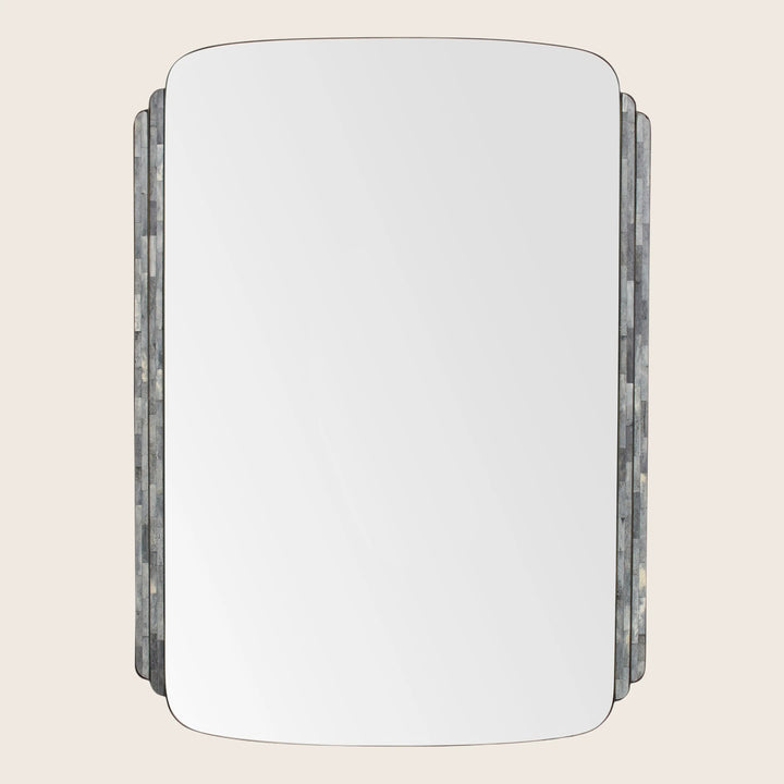 Iyla Mirror