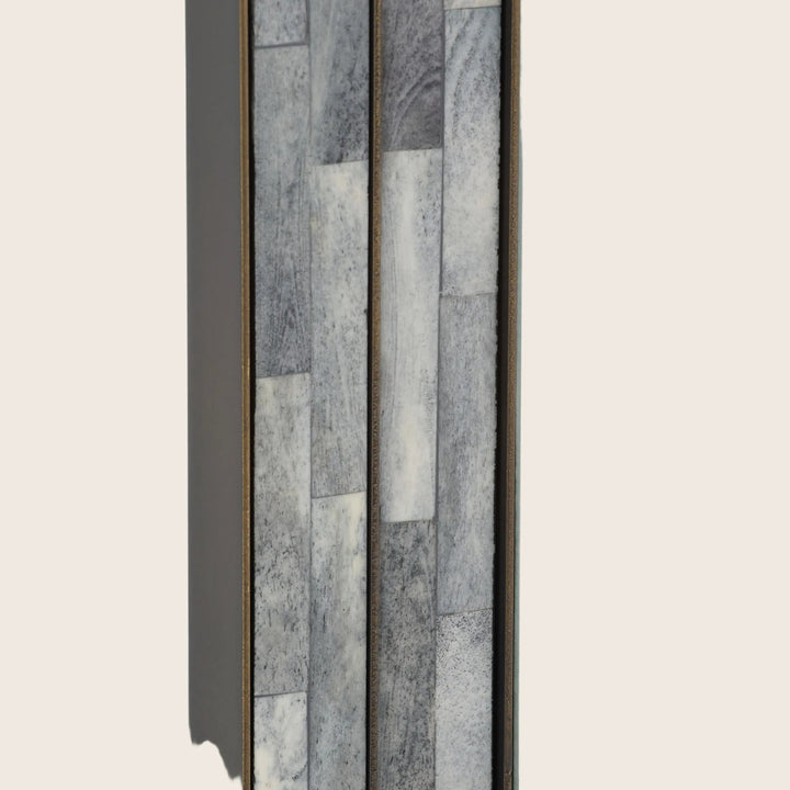 Iyla Mirror