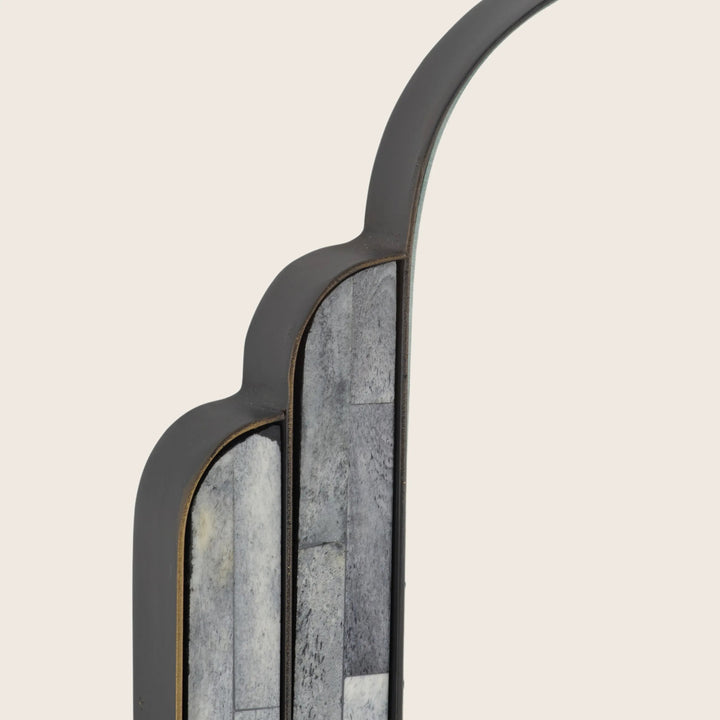 Iyla Mirror