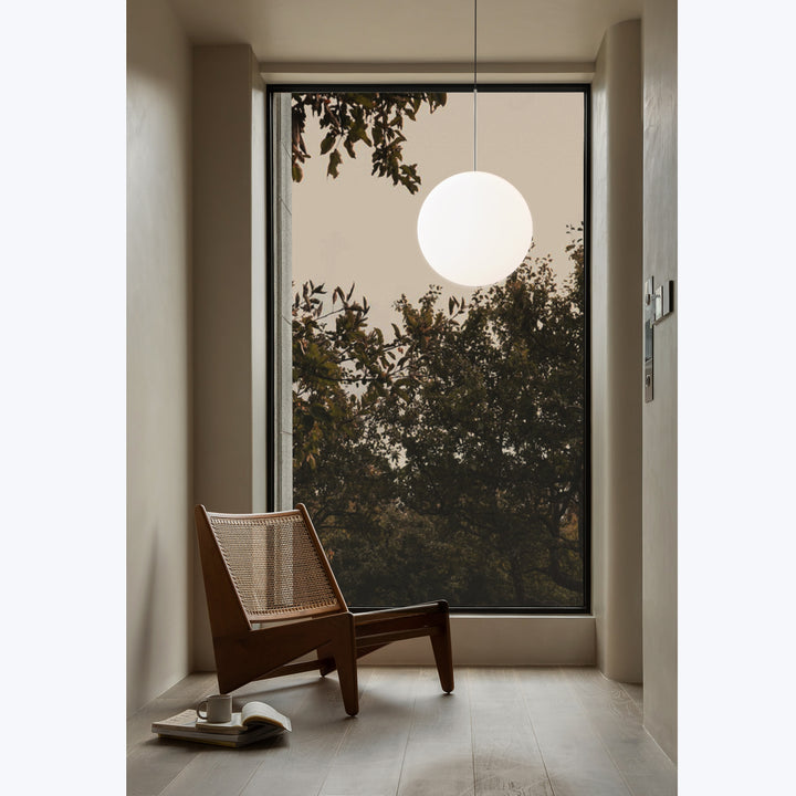 Bola Sphere LED Pendant 16" Diameter / White